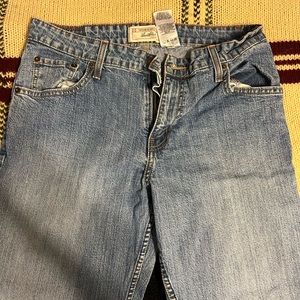Boot cut jeans